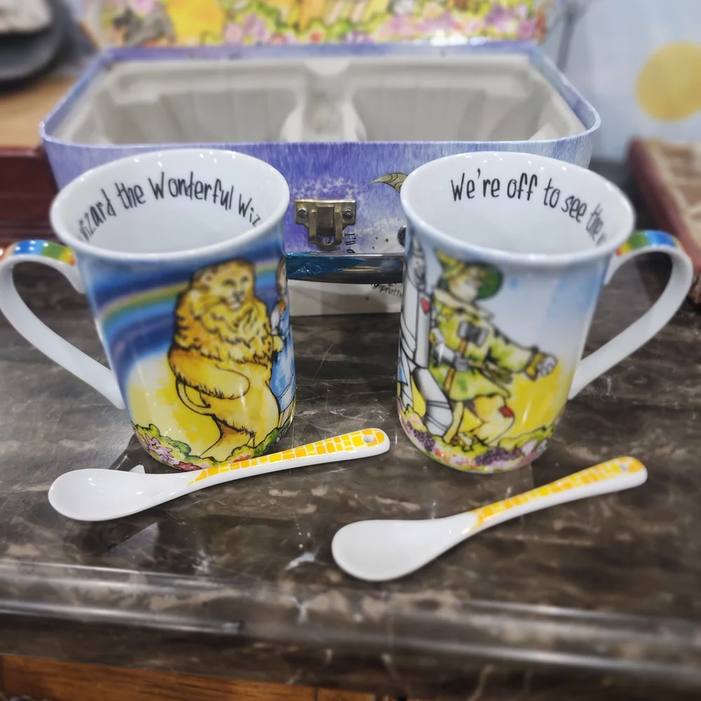 Wizard of Oz Themed Mug Set with Box